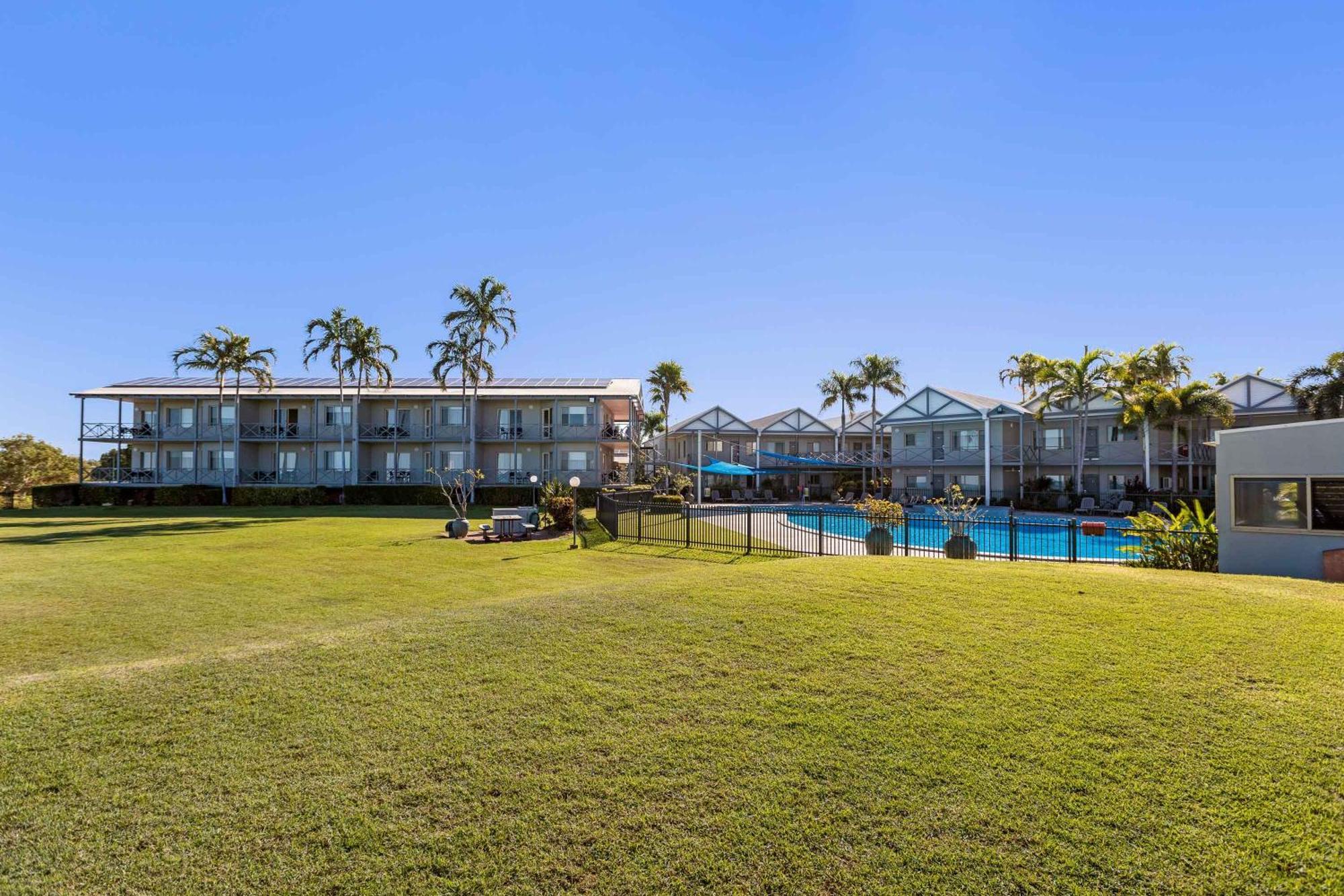 Moonlight Bay Suites Broome Exterior photo